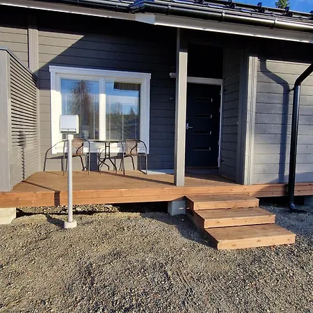 Metto * Äkäslompolo